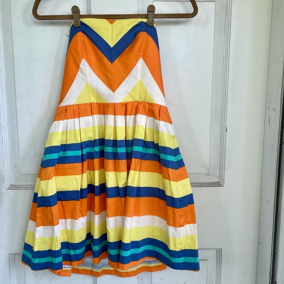 😍Adorable Colorful Dress!😍 - Picture 1 of 10